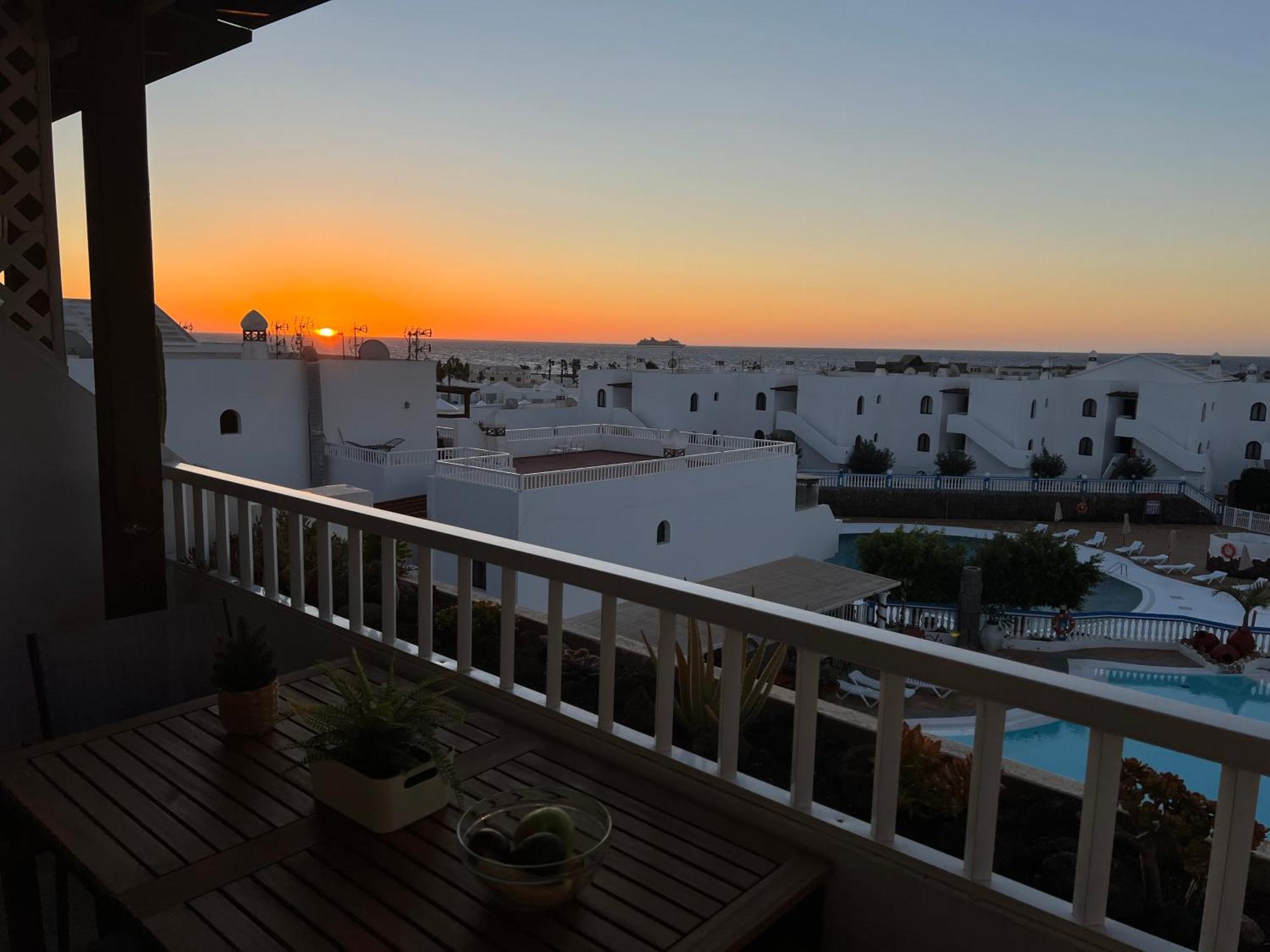 Апартаменты New Pools Wonderful Views Ac Коста-Тегисе Экстерьер фото
